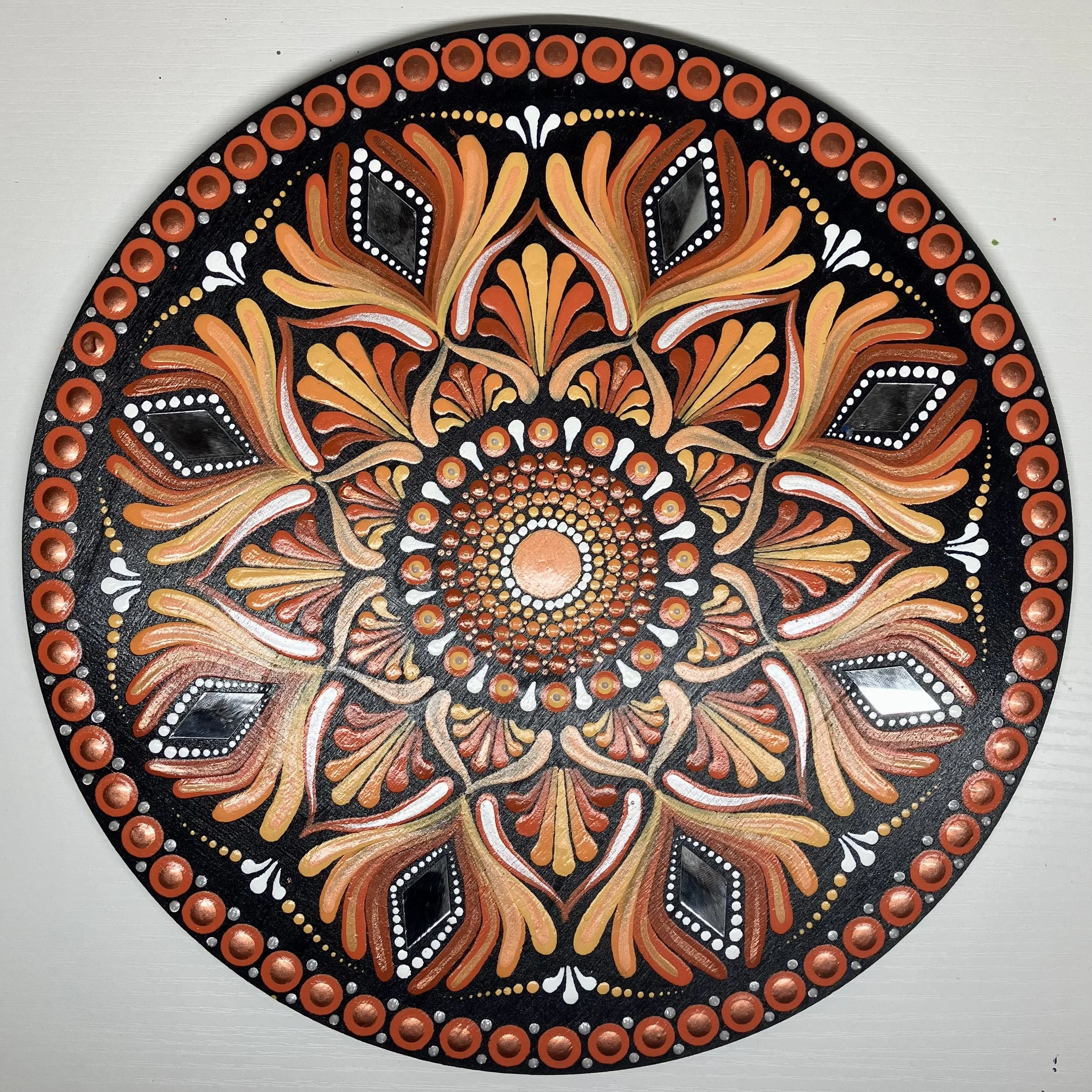 MANDALA（マンダラ）　Clandestino MANDALA（マンダラ） Clandestino Mandala